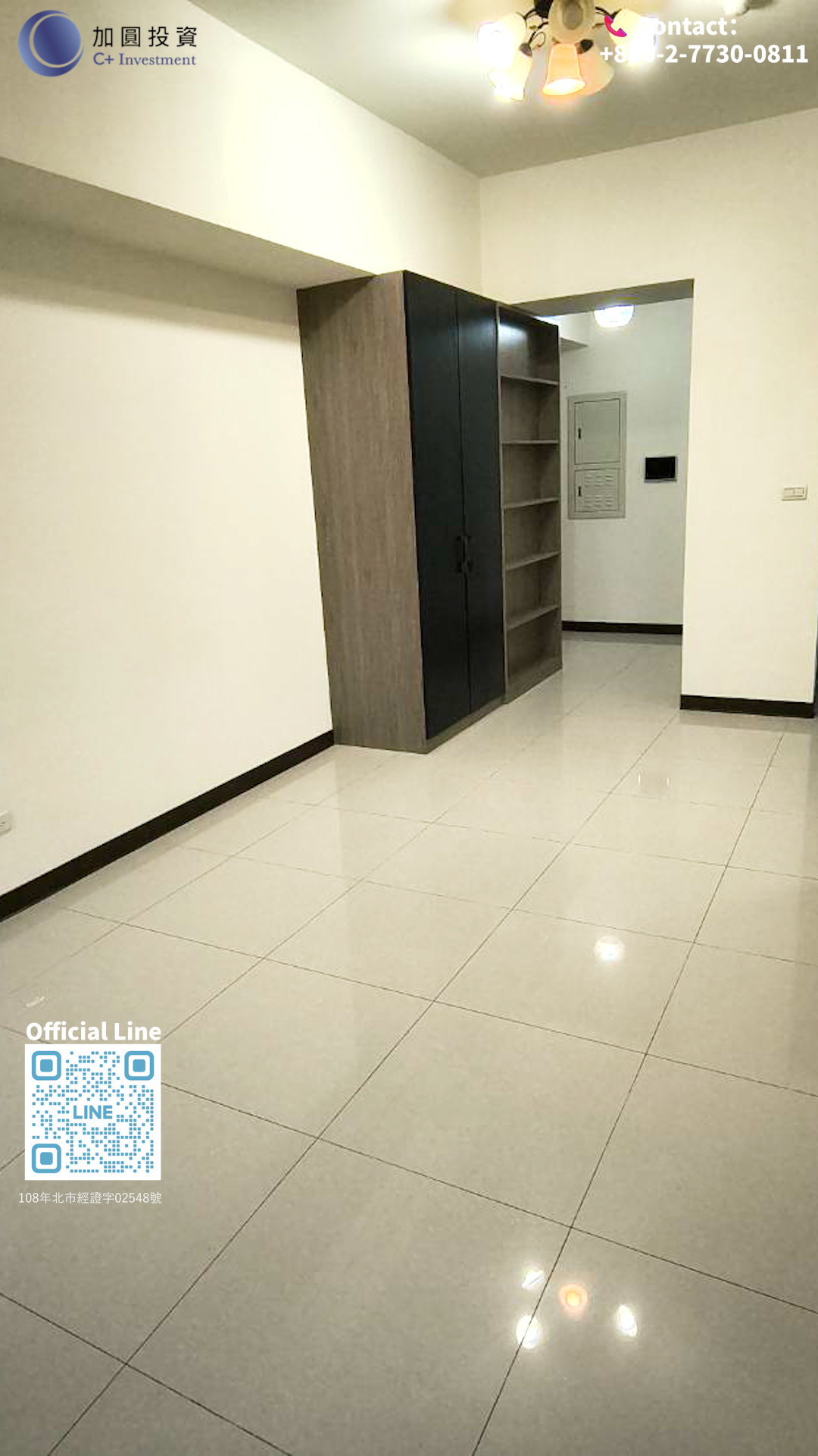 Well-maintained 2BR + 1 Living! Prime Location near Park & Walking Paths!  Prime Location near Park & Walking Paths!