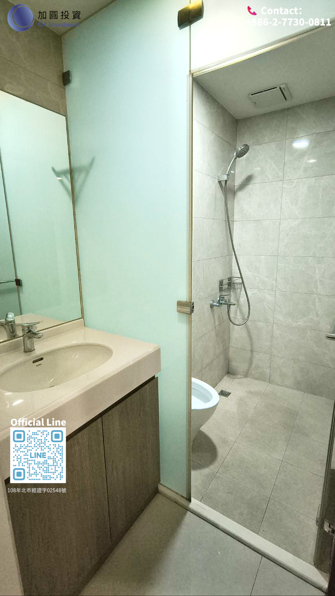 Well-maintained 2BR + 1 Living! Prime Location near Park & Walking Paths!  Prime Location near Park & Walking Paths!